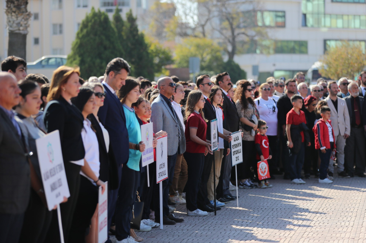 Cumhuriyet Bayramı coşkusu Aliağa'da başladı