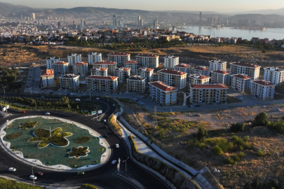 İzmir’de depremzedelere 4 yılda kaç konut teslim edildi?