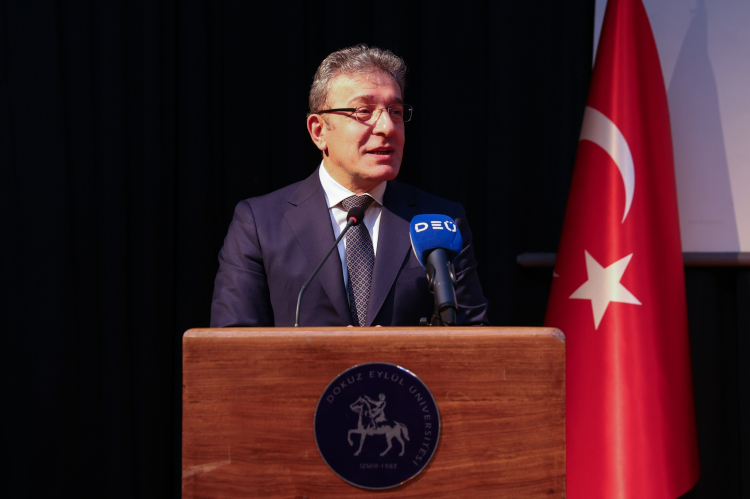 DEÜ Rektörü Prof. Dr. Bayram Yılmaz