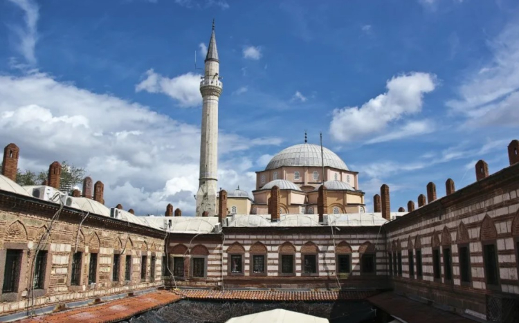 HİSAR CAMİİ 