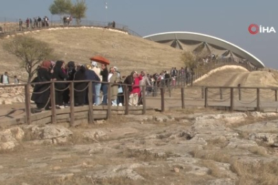 Göbeklitepe'ye ziyaretçi akını