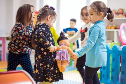 Bakanlıktan MEB’e kreş talimatı: Belediyelerin açtığı kreşleri kapatın