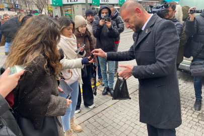 Zafer Partisi’nden kadınlara yasaklı biber gazı ikramı