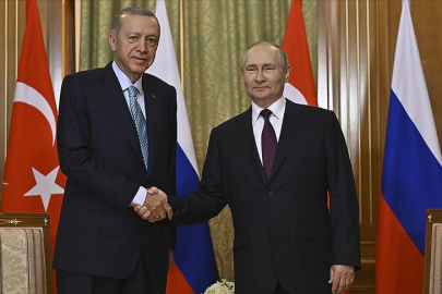 Cumhurbaşkanı Erdoğan, Putin ile görüştü: Gündem Suriye