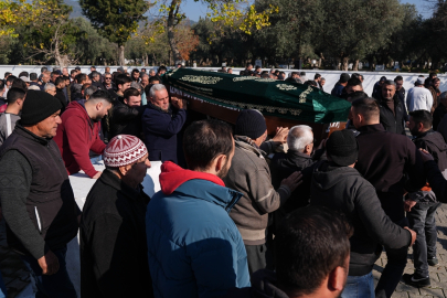 İzmir’de anten düzeltirken çatıdan düşen gencin hikayesi yürek burktu