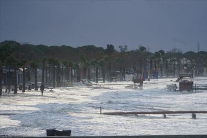 Meteorolojiden Ege Denizi için fırtına uyarısı