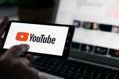 YouTube'dan yeni özellik: 'Bir Şeyler Oynat' ile izleyecek video aramanıza son