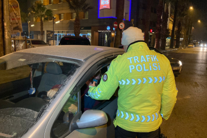 İzmir'de yılbaşı önlemleri: 1432 trafik polisi görevde