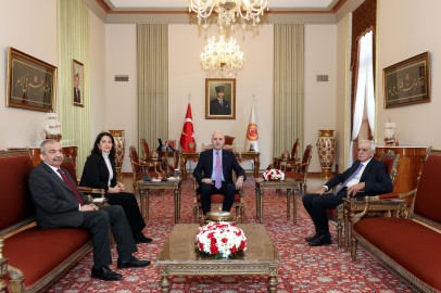 TBMM Başkanı Numan Kurtulmuş, DEM Parti heyetini kabul etti