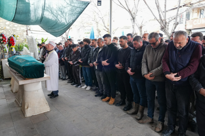 Çeşme'den arkadaşlarının doğum gününden dönerken Urla'da hayattan koptular