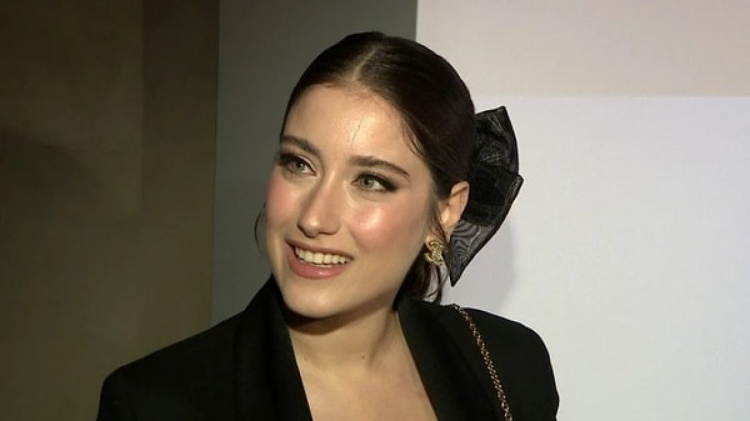 hazal kaya 