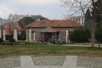 Efes Selçuk’ta öğrencilere ve emeklilere ayrıcalıklı hizmet