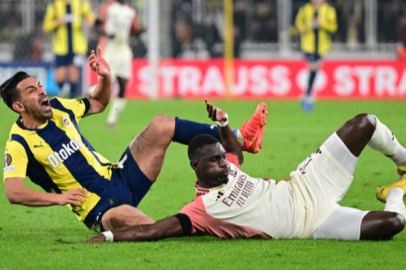 Fenerbahçe UEFA Avrupa Ligi'nde evinde golsüz berabere kaldı!